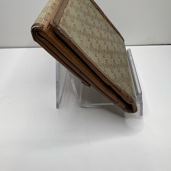 GUC Celine Mini Bifold Wallet - Picture 3 of 7